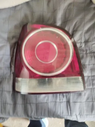 Piloto Trasero Izquierdo Volkswagen