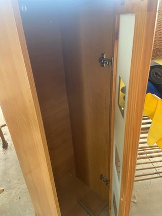 Mueble auxiliar madera y cristal