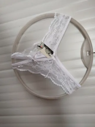 Perizoma sexy pizzo bianco taglia unica
