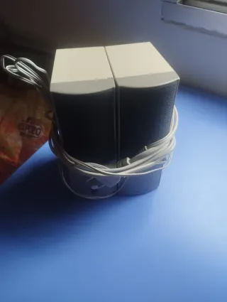 Altavoces para Ordenador Beige y Gris