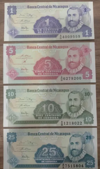 Lotto di 25 banconote americane SC