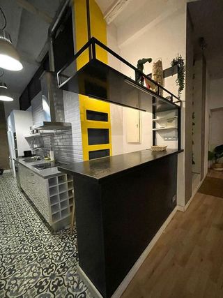 Oficina en alquiler en El Carme en Valencia