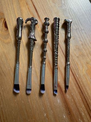 Set Pinceles Maquillaje Diseño Varita Mágica HP