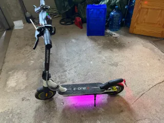 Patinete Eléctrico con Pantalla LED
