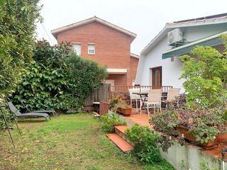 Chalet en alquiler en Vallirana