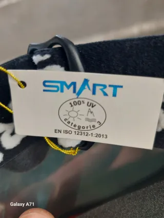 Gafas de nieve naranjas