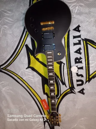 Guitarra Eléctrica Harley Benton SC-1000 SBK Negra