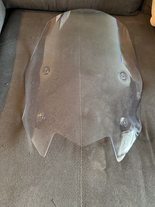 Visera TMAX 560 2025 Original Nueva