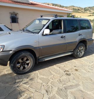 Piezas Nissan Terrano 2