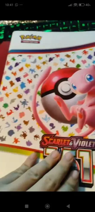 Álbum Pokémon 151 360 huecos