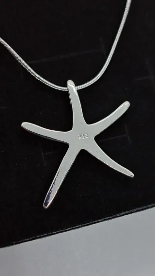 Collar Serpiente con Charm Estrella