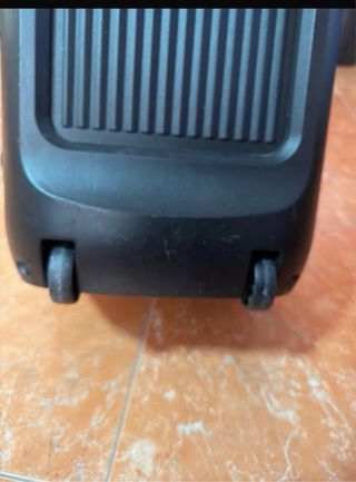 Altavoz grande con luces LED