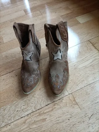 Botines camperos Corina beige/marrón Talla 37