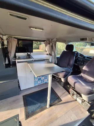 Volkswagen Transporter T5 2006