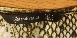 Camisa Stradivarius estampado animal print