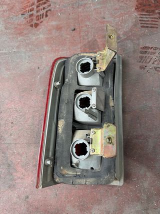 Pilotos Traseros Nissan Patrol GR Y61