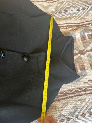 Abrigo negro elegante