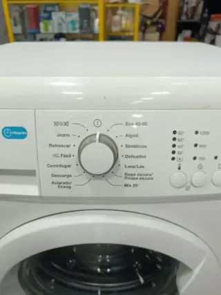 Lavadora Zanussi 6kg, 1200rpm Bajo consumo