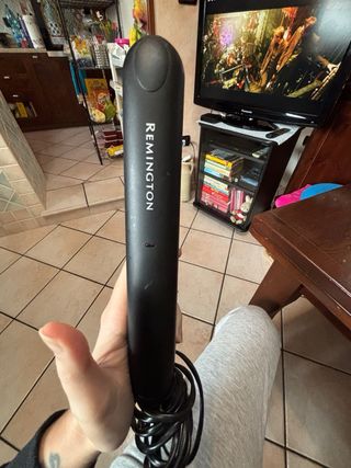 Piastra per capelli Remington nera