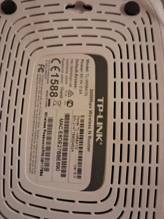 Router TP-Link Wi-Fi con antenne