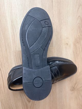 Zapatos Castellanos Negros. Mocasines talla 43