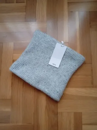 Cuello punto lentejuelas Mango