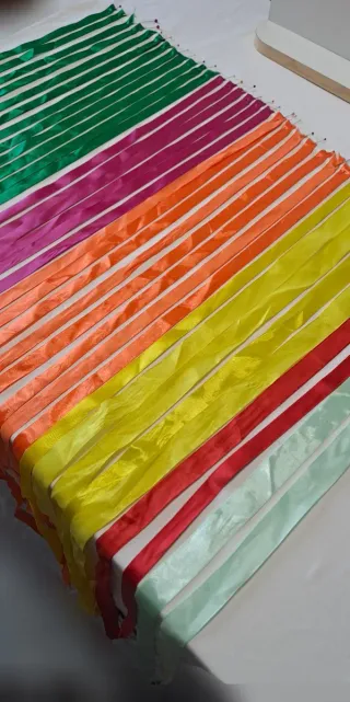 Nastrini colorati assortiti