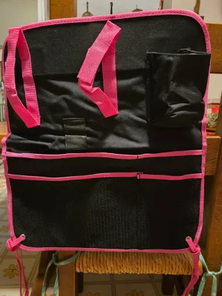 Porta oggetti da appendere