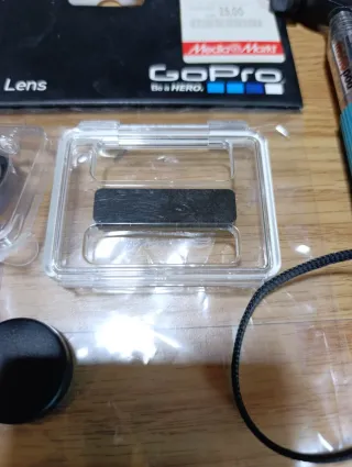 Accesorios GoPro: Lente Protectora y Palo Selfie