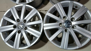 JUEGO LLANTAS VOLKSWAGEN GOLF VI (5K1)(10.2008) C