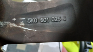 JUEGO LLANTAS VOLKSWAGEN GOLF VI (5K1)(10.2008) C