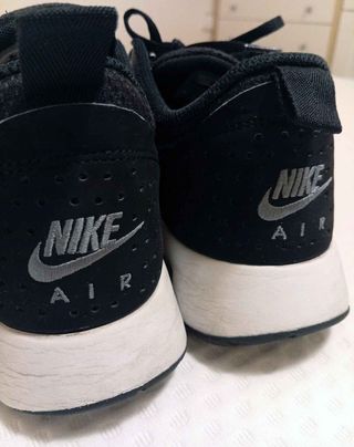 Zapatillas Nike Air Max TAVAS Talla 41