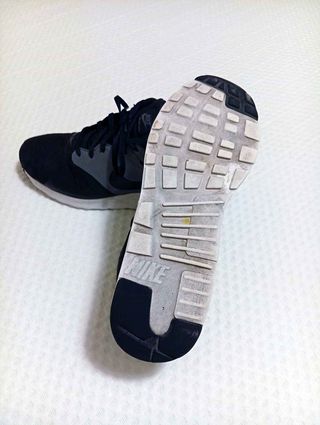 Zapatillas Nike Air Max TAVAS Talla 41