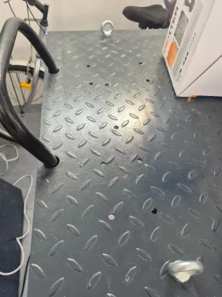 Elevador Hidráulico DM1000UTV 1000 kg.