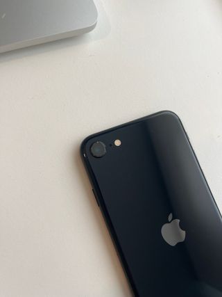 iPhone SE 2022 64GB Nero