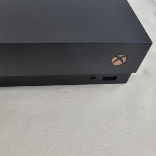 Xbox One X Gold Rush 1TB