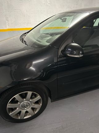 Volkswagen Golf 2004