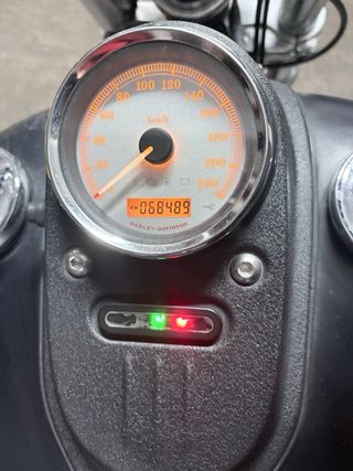 Harley Davidson Dyna Street Bob 2011