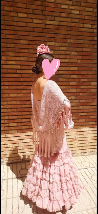 Traje Gitana Rosa Empolvado + Mantón