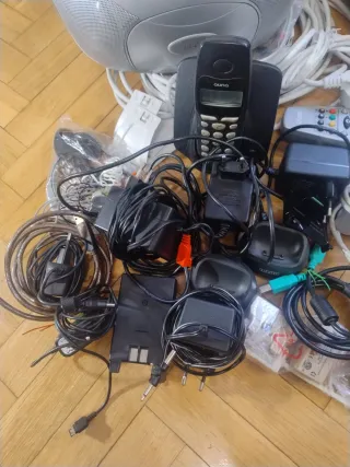 2 Radios Cassette CD con Cables