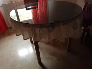 Mesa redonda cristal ahumado extensible