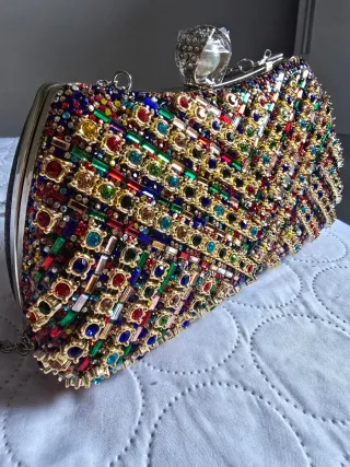 Cartera nueva de colores