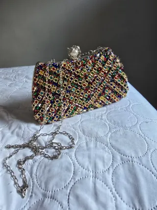 Cartera nueva de colores