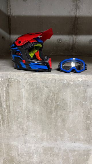 Casco Motocross Falcon Yamaha