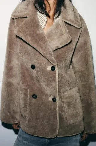 Abrigo reversible Zara