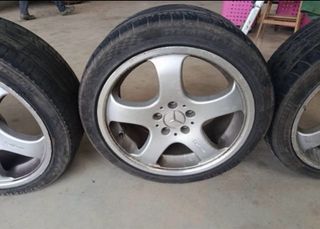 Llanta Mercedes 18 C4