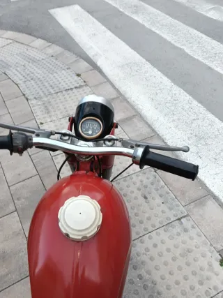 Derbi Paleta Ciclomotor Roja Colección