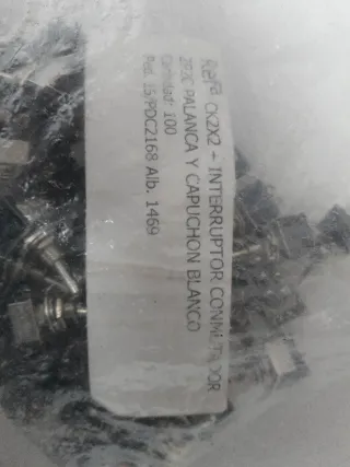 Interruptores Palanca MT5 6A 250VAC