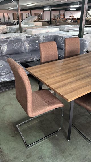 Conjunto comedor mesa y 6 sillas