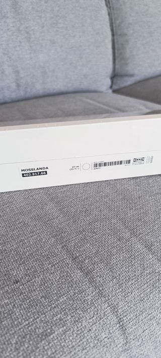 Estantería blanca de madera